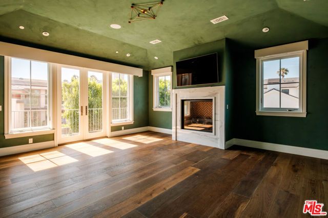 557 Chapala Drive, Pacific Palisades (los Angeles), CA 90272