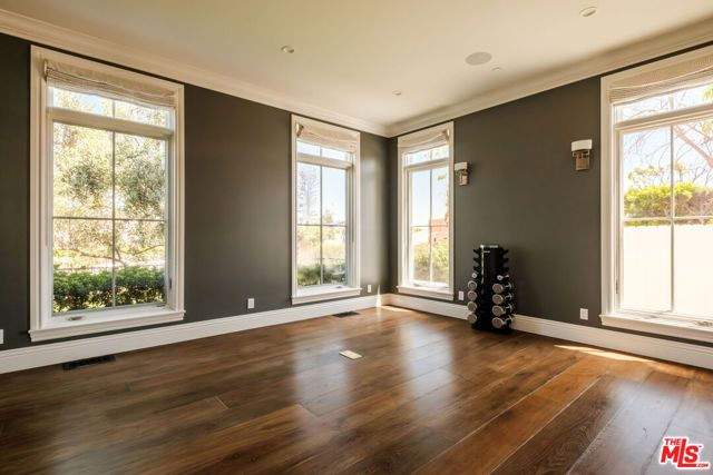 557 Chapala Drive, Pacific Palisades (los Angeles), CA 90272
