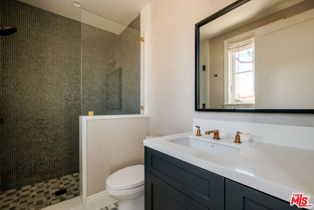 557 Chapala Drive, Pacific Palisades (los Angeles), CA 90272