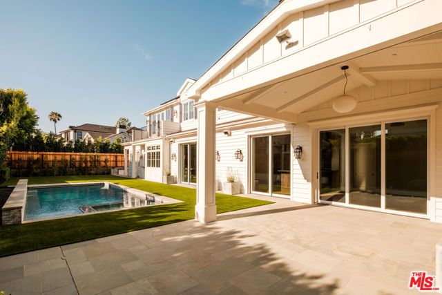 557 Chapala Drive, Pacific Palisades (los Angeles), CA 90272
