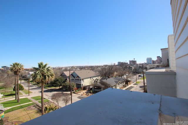 203 Paschal St Unit 102, San Antonio, TX 78212