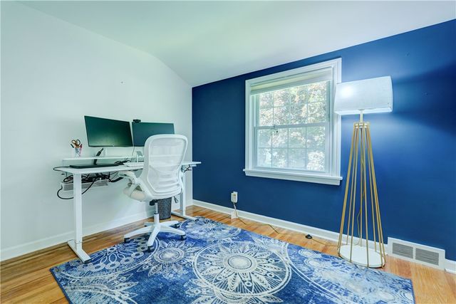 32 Charrington Road, Irondequoit, NY 14609
