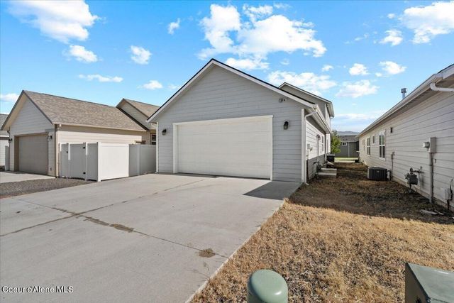 12153 W Moorfield AVE, Post Falls, ID 83854