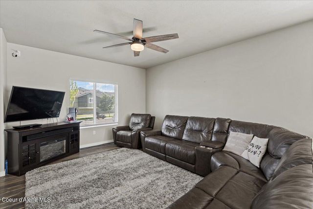 12153 W Moorfield AVE, Post Falls, ID 83854