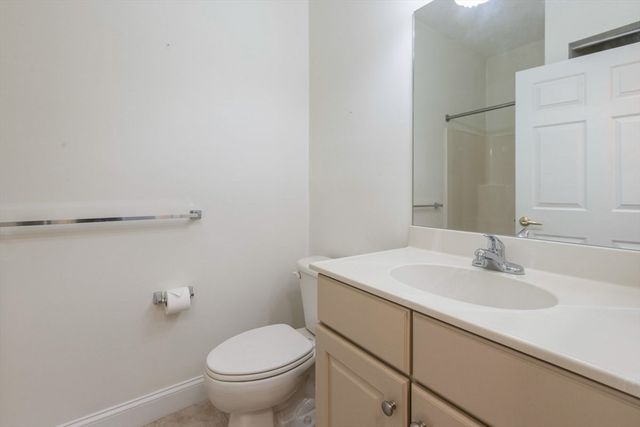 5 Sally Sweets Way 118, Salem, NH 03079
