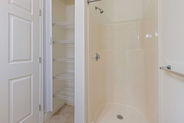 5 Sally Sweets Way 118, Salem, NH 03079