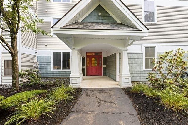 5 Sally Sweets Way 118, Salem, NH 03079