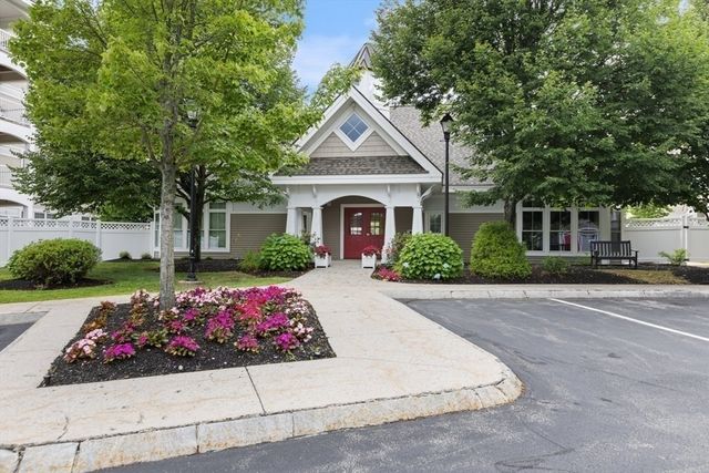 5 Sally Sweets Way 118, Salem, NH 03079
