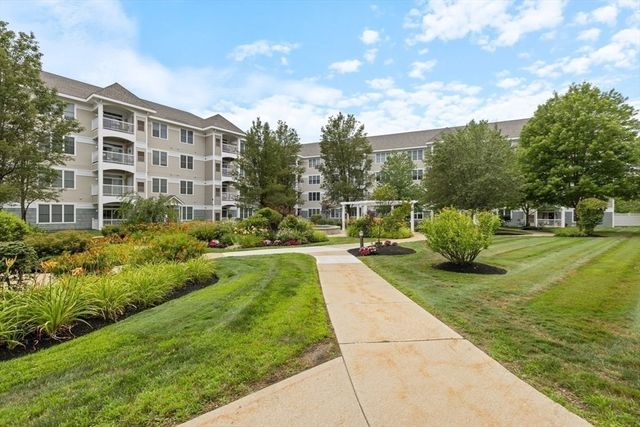 5 Sally Sweets Way 118, Salem, NH 03079