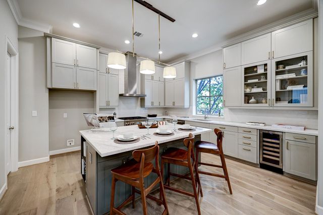 505 Reinicke Street, Houston, TX 77007