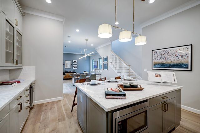 505 Reinicke Street, Houston, TX 77007