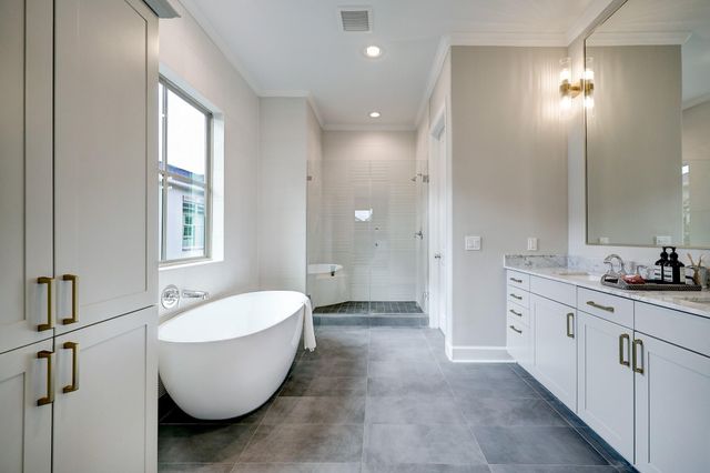 505 Reinicke Street, Houston, TX 77007