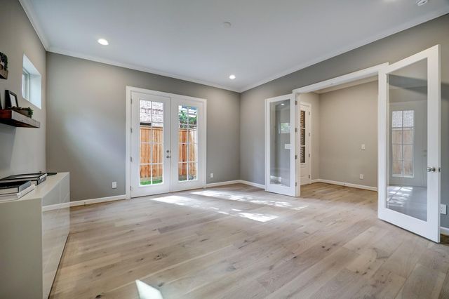 505 Reinicke Street, Houston, TX 77007