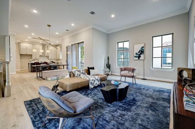 505 Reinicke Street, Houston, TX 77007