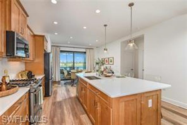 4536 Centaurus CIR, Naples, FL 34120