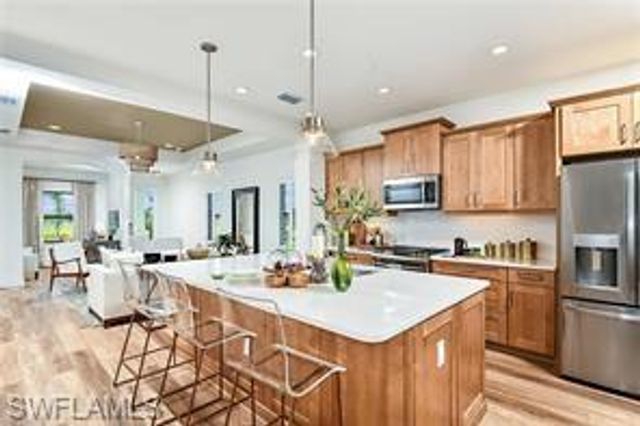 4536 Centaurus CIR, Naples, FL 34120