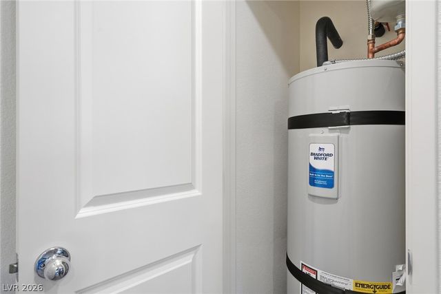 7815 Jupiter Sky Street 1, North Las Vegas, NV 89084