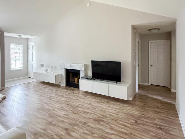 535 N St, Rio Linda, CA 95673