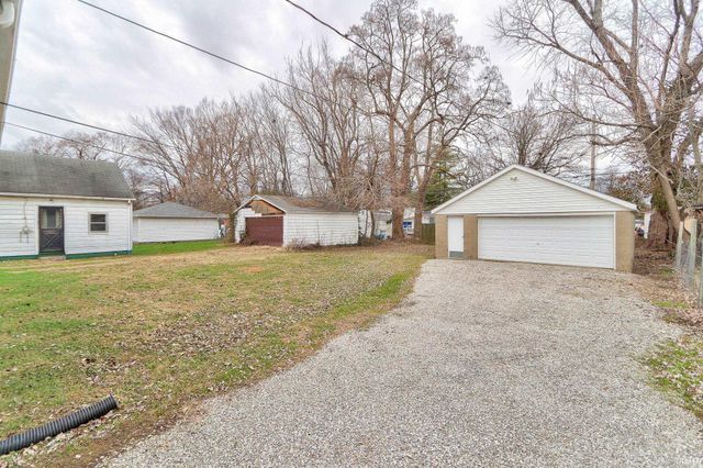 2116 E Riverside Drive, Evansville, IN 47714