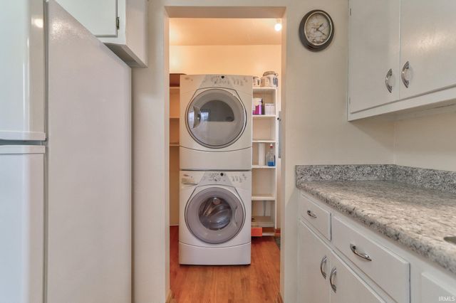 2116 E Riverside Drive, Evansville, IN 47714