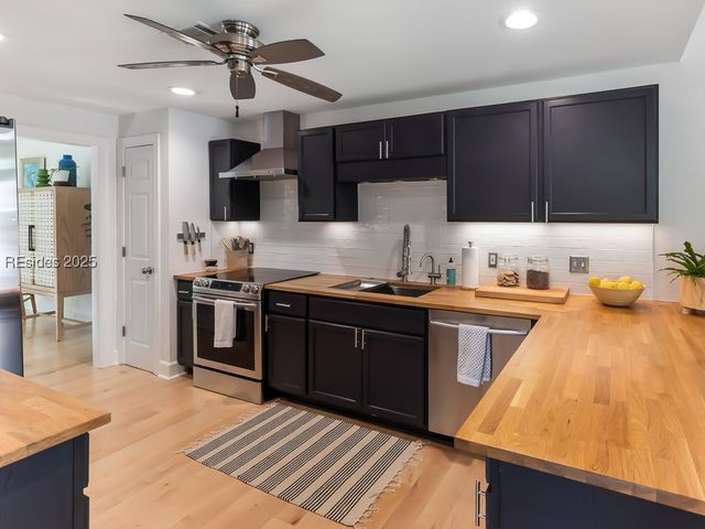 1 Crosstree Dr, Hilton Head Island, SC 29926