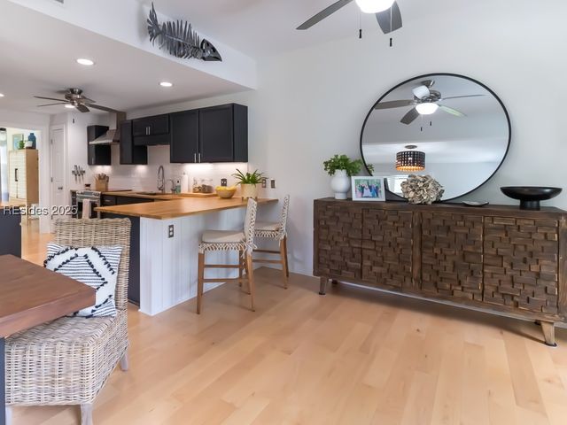 1 Crosstree Dr, Hilton Head Island, SC 29926