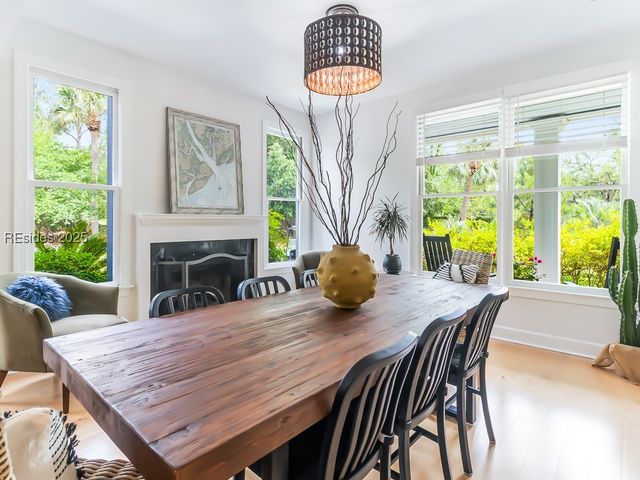 1 Crosstree Dr, Hilton Head Island, SC 29926