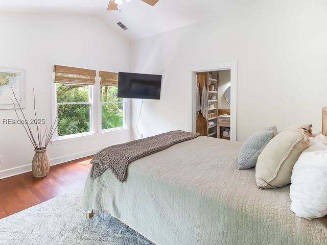 1 Crosstree Dr, Hilton Head Island, SC 29926