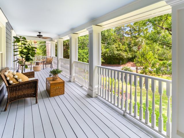 1 Crosstree Dr, Hilton Head Island, SC 29926
