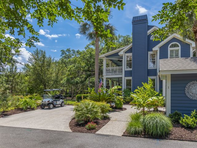 1 Crosstree Dr, Hilton Head Island, SC 29926
