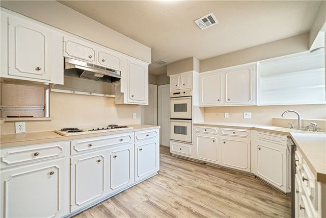 6322 Boca Raton Dr, Corpus Christi, TX 78413
