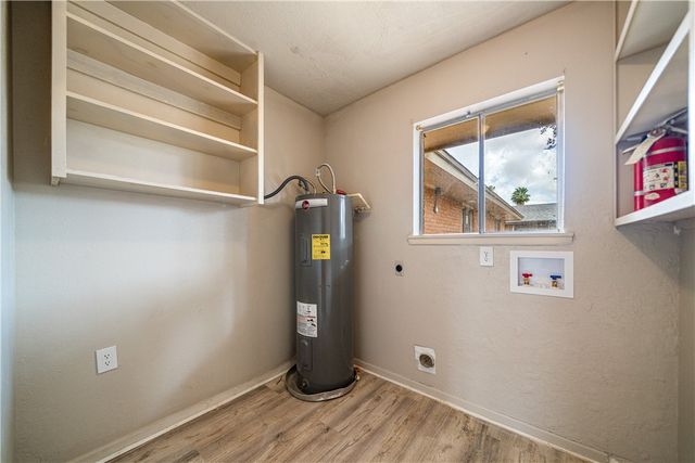 6322 Boca Raton Dr, Corpus Christi, TX 78413