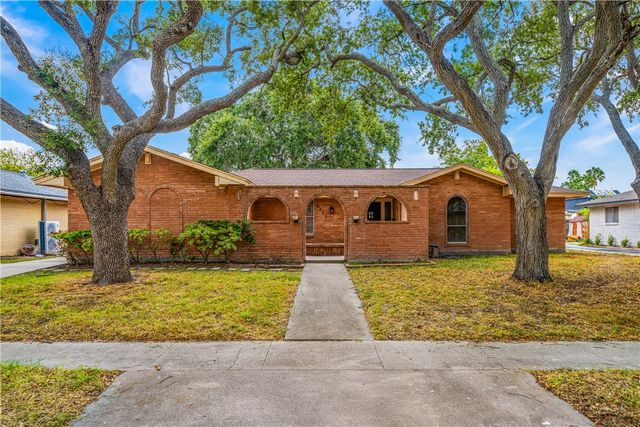 6322 Boca Raton Dr, Corpus Christi, TX 78413
