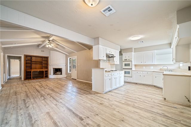 6322 Boca Raton Dr, Corpus Christi, TX 78413