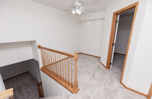 1037 NW Prairie Ridge Drive, Ankeny, IA 50023