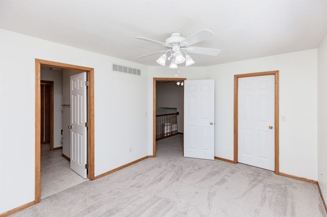 1037 NW Prairie Ridge Drive, Ankeny, IA 50023