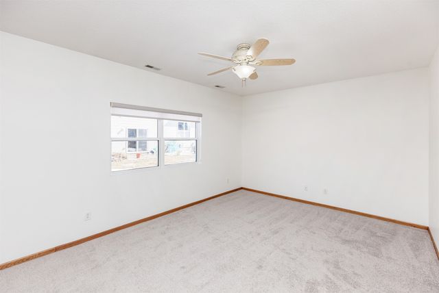 1037 NW Prairie Ridge Drive, Ankeny, IA 50023