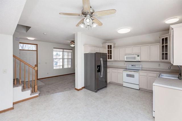 1037 NW Prairie Ridge Drive, Ankeny, IA 50023