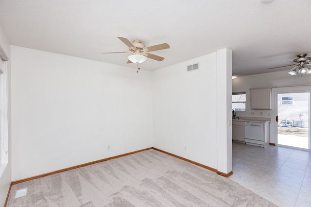 1037 NW Prairie Ridge Drive, Ankeny, IA 50023