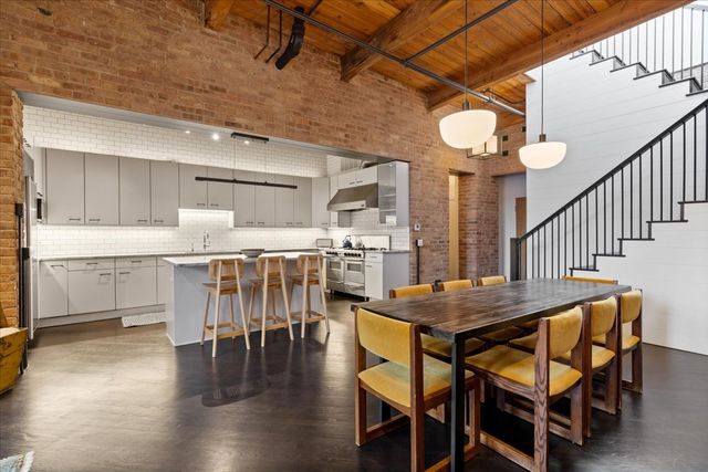 550 N Kingsbury Street 614, Chicago, IL 60654