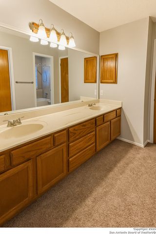 13911 HOHMANN CT, San Antonio, TX 78249