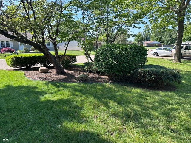 3752 Ironwood Drive, Columbus, IN 47203