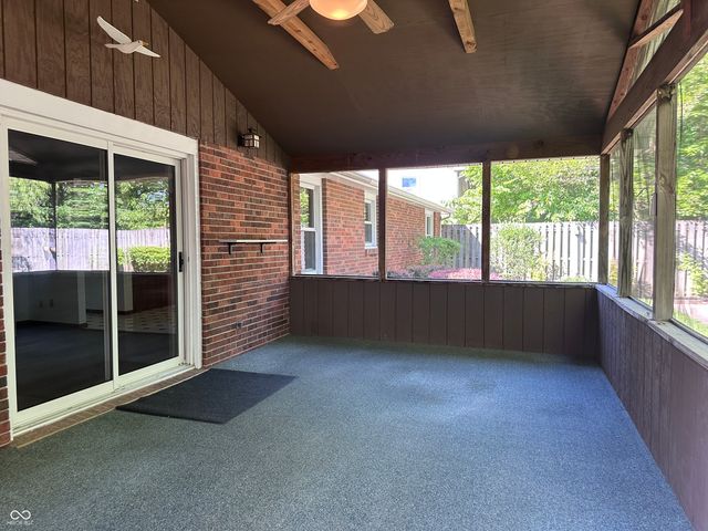 3752 Ironwood Drive, Columbus, IN 47203
