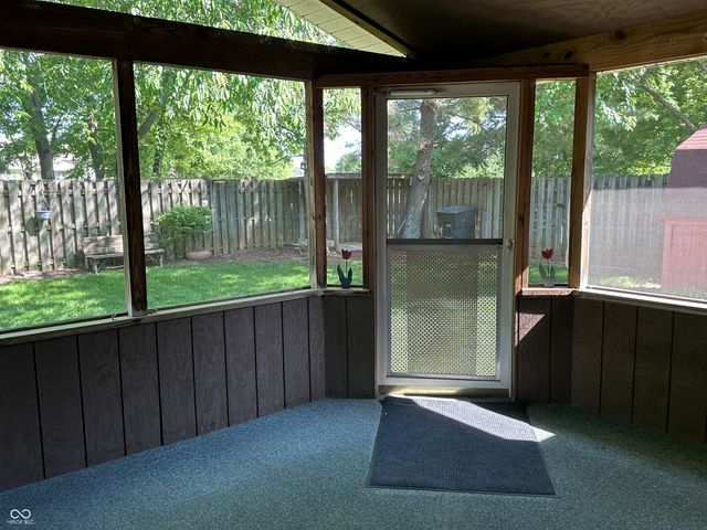 3752 Ironwood Drive, Columbus, IN 47203