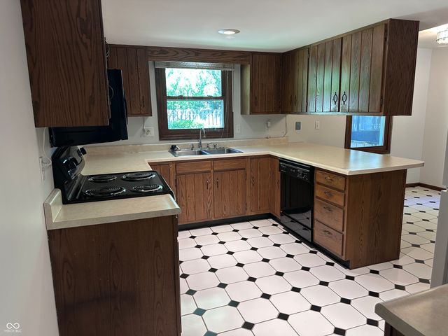3752 Ironwood Drive, Columbus, IN 47203