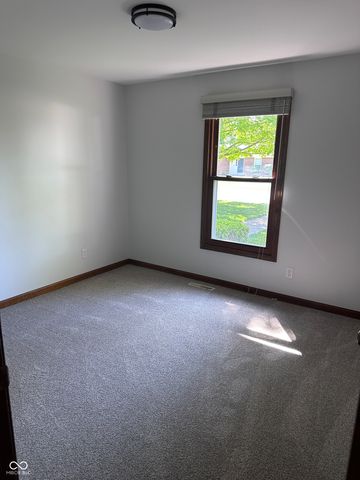 3752 Ironwood Drive, Columbus, IN 47203