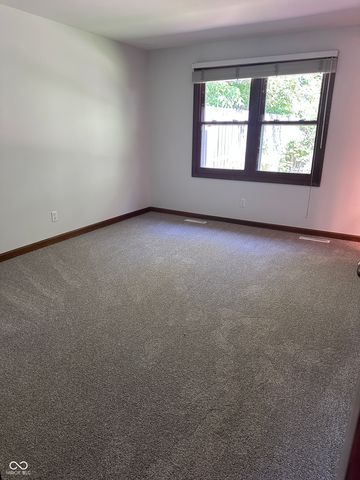 3752 Ironwood Drive, Columbus, IN 47203