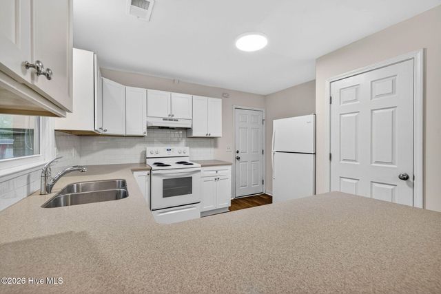 341 Milford Road, Wilmington, NC 28405