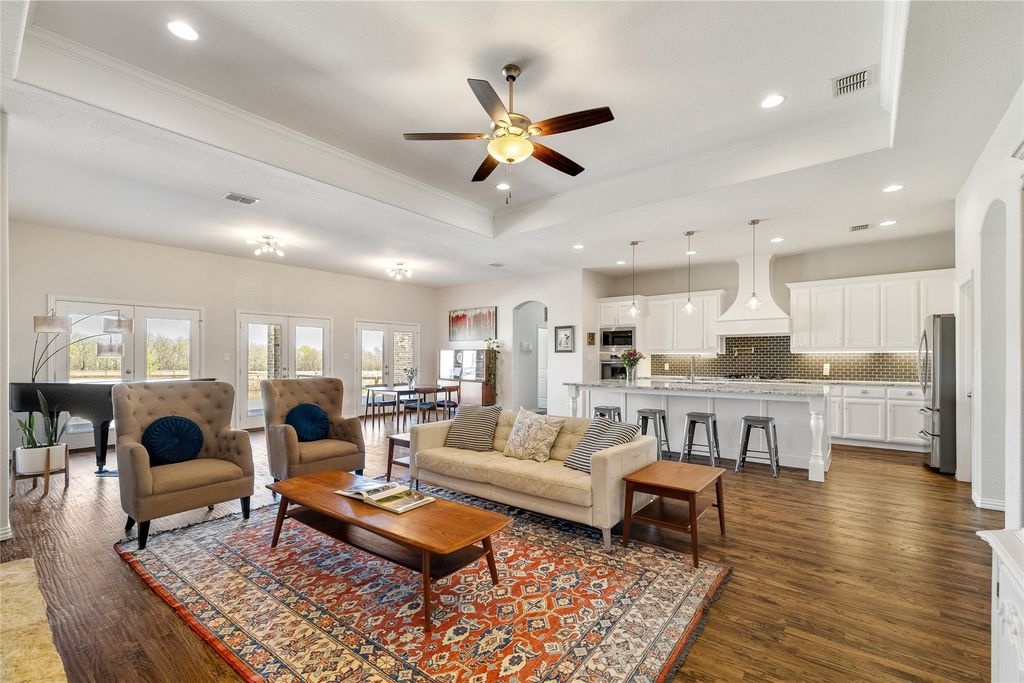 5750 High Mesa Drive, Justin, TX 76247 — exterior