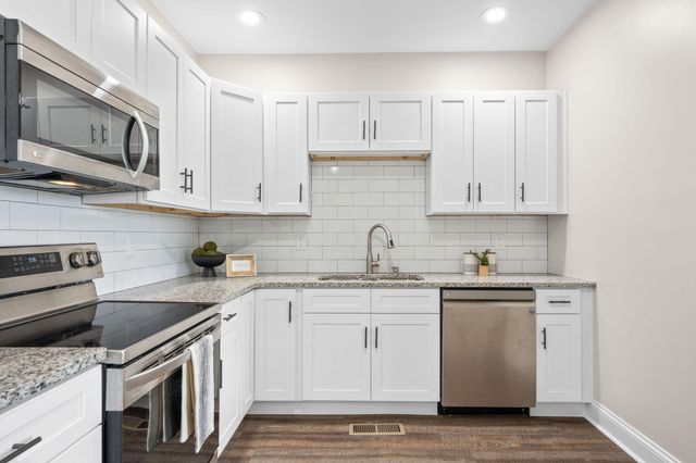 3619 Crompton Street, Lupton City, TN 37351